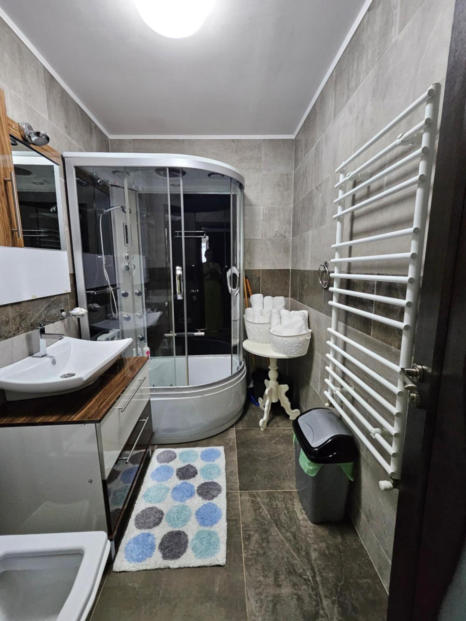 Lake House - Bucuresti Bagian luar foto
